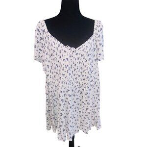 Torrid Floral Smocked Babydoll Top Cottage Core White Blue Plus Size 4X Feminine